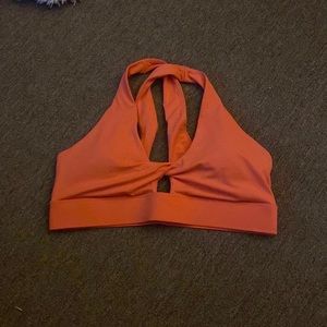 Fabletics Oasis Twist Sports Bra